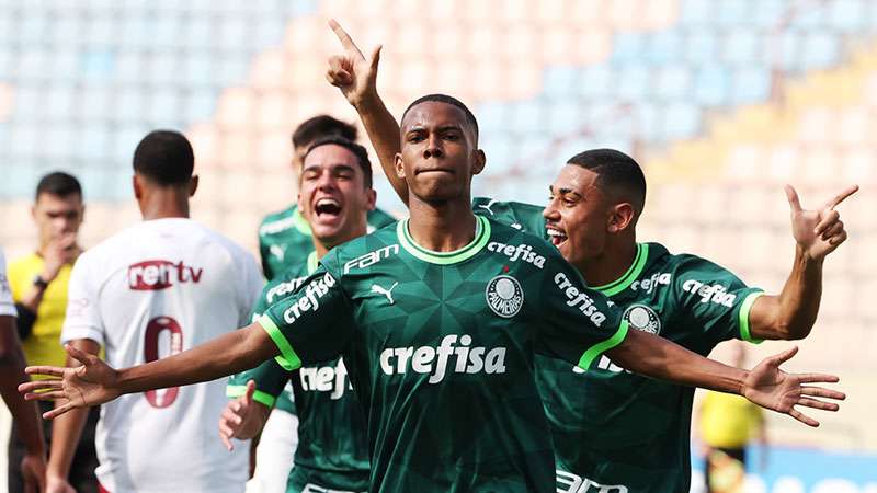 Luis Guilherme decide, Palmeiras vence o Grêmio e conquista o título do  Campeonato Brasileiro Sub-17