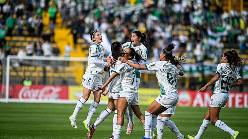 Em duelo eletrizante, Palmeiras vence Atlético Nacional na Libertadores Feminina.