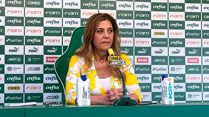 Patrocínio, Barros e torcida organizada: Leila Pereira concede entrevista na Academia de Futebol.