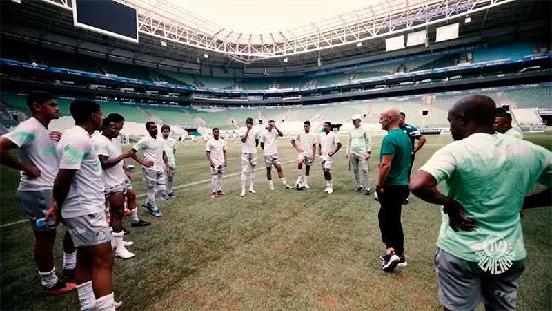 E o Allianz Parque? Vice-presidente do Palmeiras comenta a possibilidade de mandar a semi do Paulistão na arena.