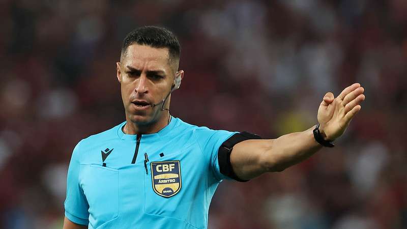 Rodrigo Jose Pereira de Lima em jogo do Palmeiras contra o Flamengo, durante partida válida pela trigésima terceira rodada do Brasileirão 2023, no Maracanã.