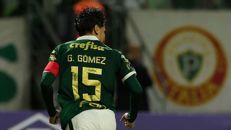 Gustavo Gómez comemora seu gol pelo Palmeiras contra o Independiente Del Valle, durante partida válida pela fase de grupos da Libertadores 2024, no Allianz Parque.