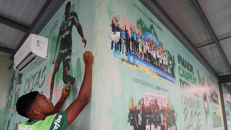 Luis Guilherme durante inauguração da nova área de saúde das categorias de base do Palmeiras, na Academia de Futebol 2.