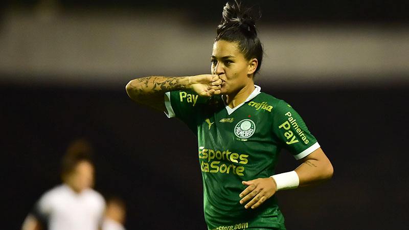 Brena marca gol antológico na Fazendinha e Palmeiras vence SCCP pelo Paulista Feminino.