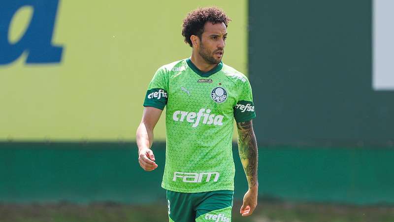Felipe Anderson durante treinamento do Palmeiras na Academia de Futebol, em São Paulo-SP.