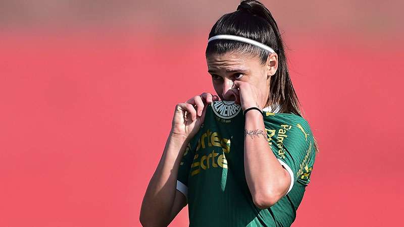 Palmeiras Feminino empata com Cruzeiro e avança à semifinal do Brasileirão.