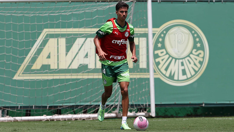 A venda de Vitor Reis proporcionou grande receita aos cofres do Palmeiras