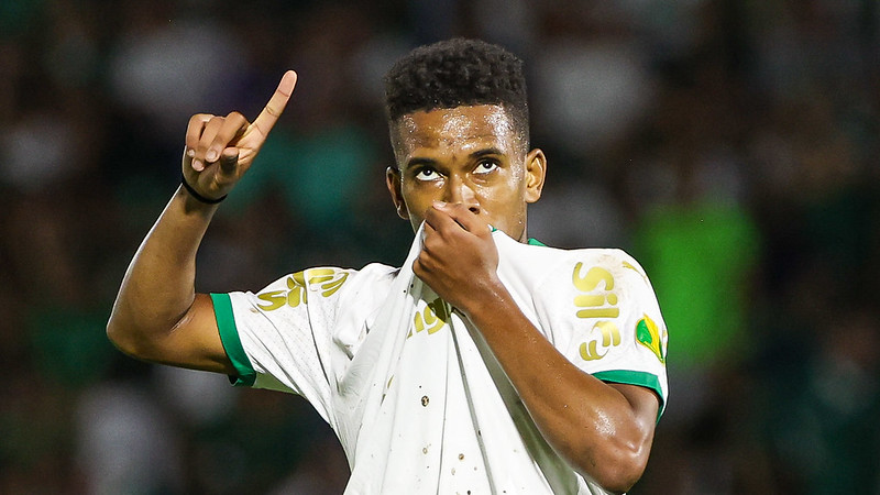 Partida entre SE Palmeiras e Guarani, válida pela sexta rodada do Campeonato Paulista, Série A1, no estádio Brinco de Ouro da Princesa, em Campinas-SP.