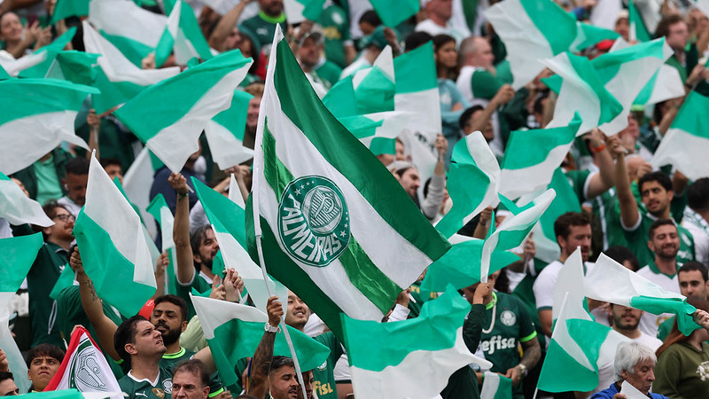 Jogo do Palmeiras teve o maior público entre os jogos envolvendo clubes brasileiros na primeira rodada da Copa do Mundo de CLubes.