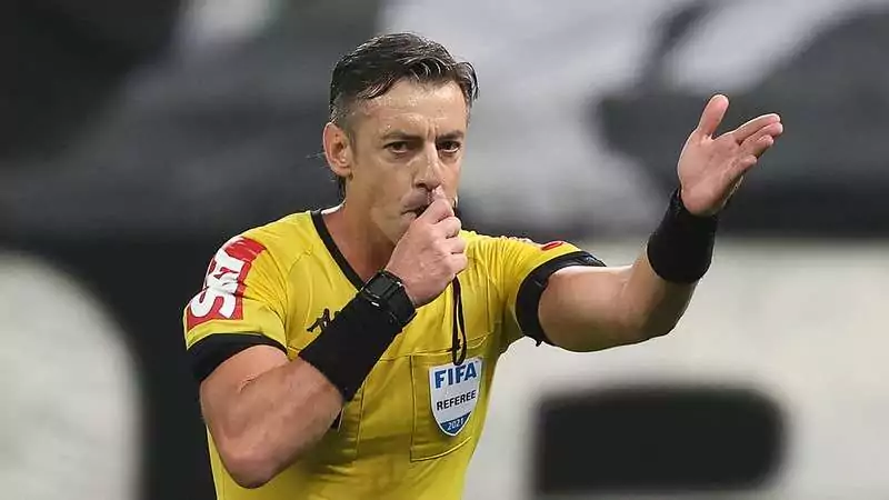 Who Makes the Call? Exploring Referees At the 2022 World Cup